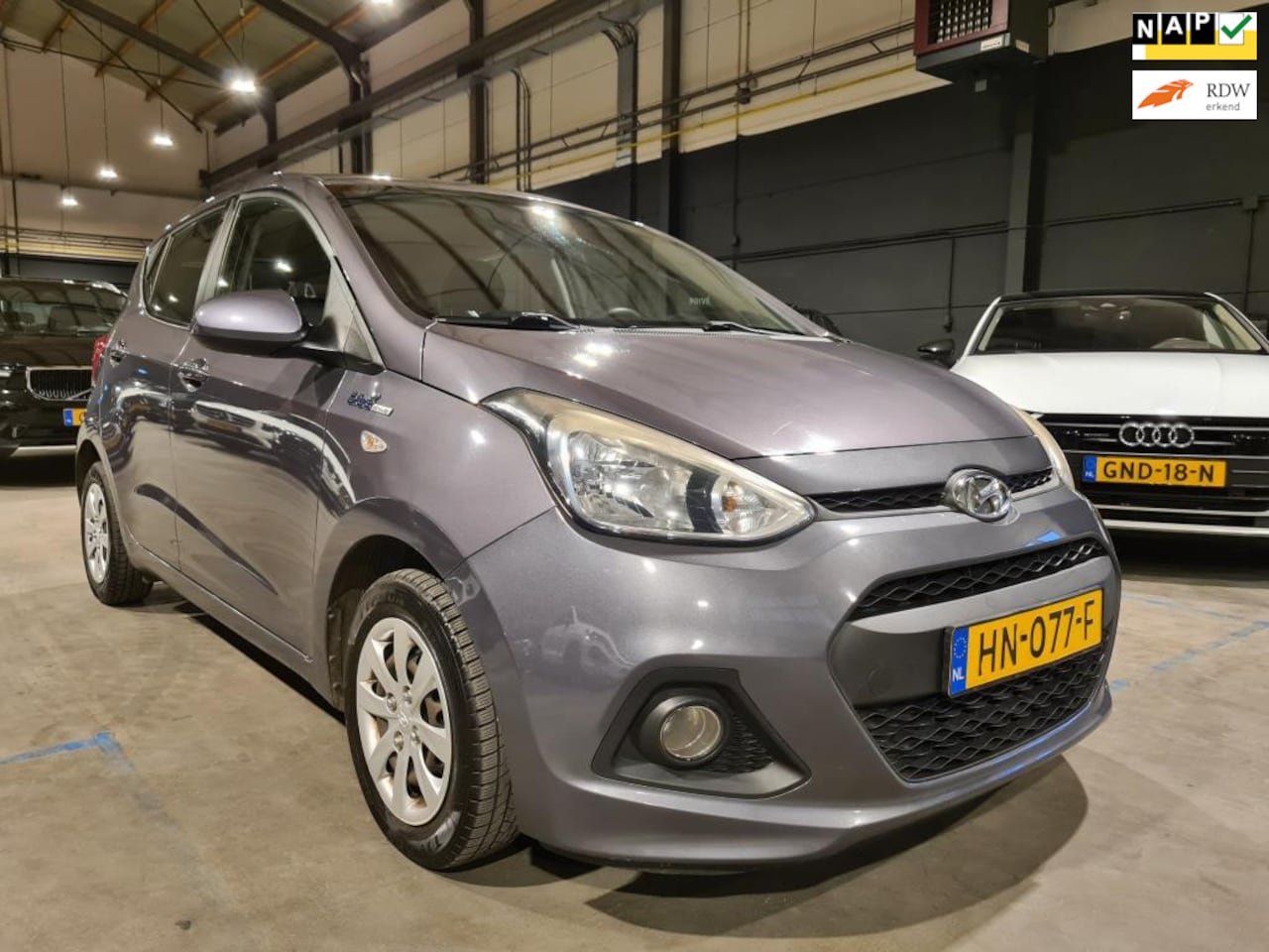 Hyundai i10 - 1.0i i-Motion Comfort - Climate - Cruise - NL Auto - AutoWereld.nl