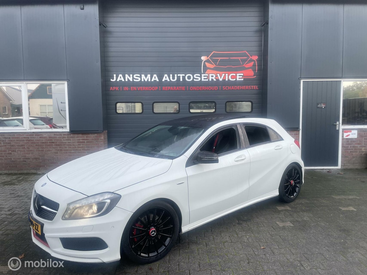 Mercedes-Benz A-klasse - 250 AMG SPORT Pano, cruise, clima, APK! - AutoWereld.nl