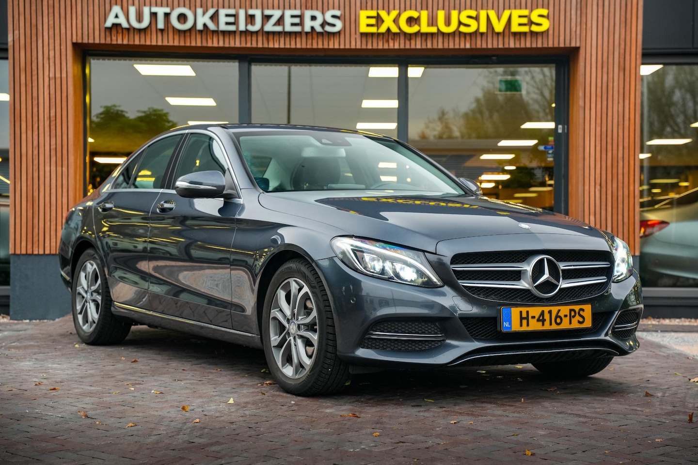 Mercedes-Benz C-klasse - 180 Prestige Leer Stoelverw. Trekhaak - AutoWereld.nl