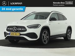 Mercedes-Benz GLA-Klasse - 250 e AMG Plug-In Hybride | Trekhaak | Dodehoekdetector | Inclusief 24 maanden MB Certifie