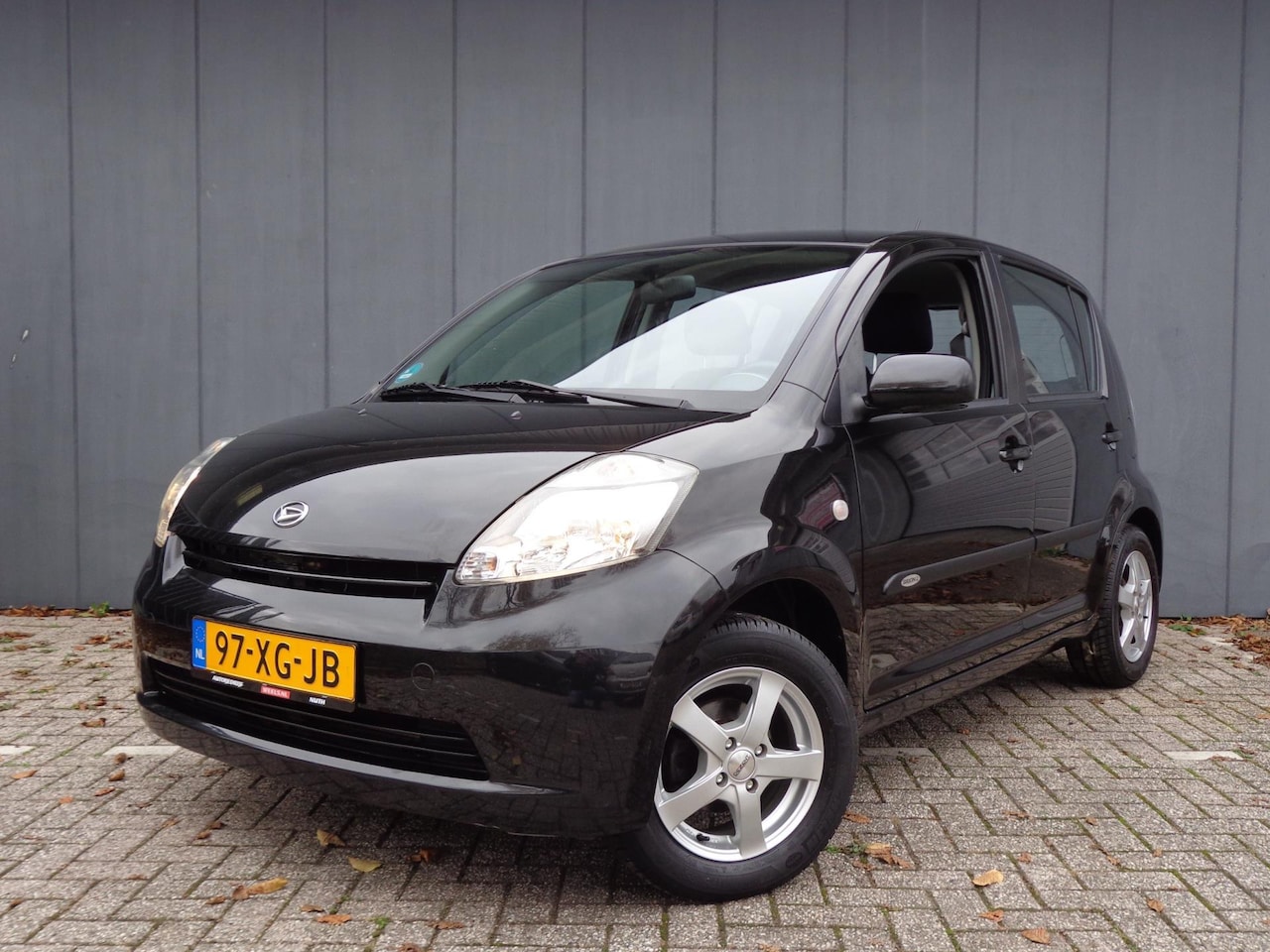 Daihatsu Sirion 2 - 1.0-12V Trend 1Eigenaar,Onderhoudsboekje - AutoWereld.nl