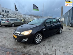 Opel Astra - 1.6 Cosmo | LET OP KOPPAKING