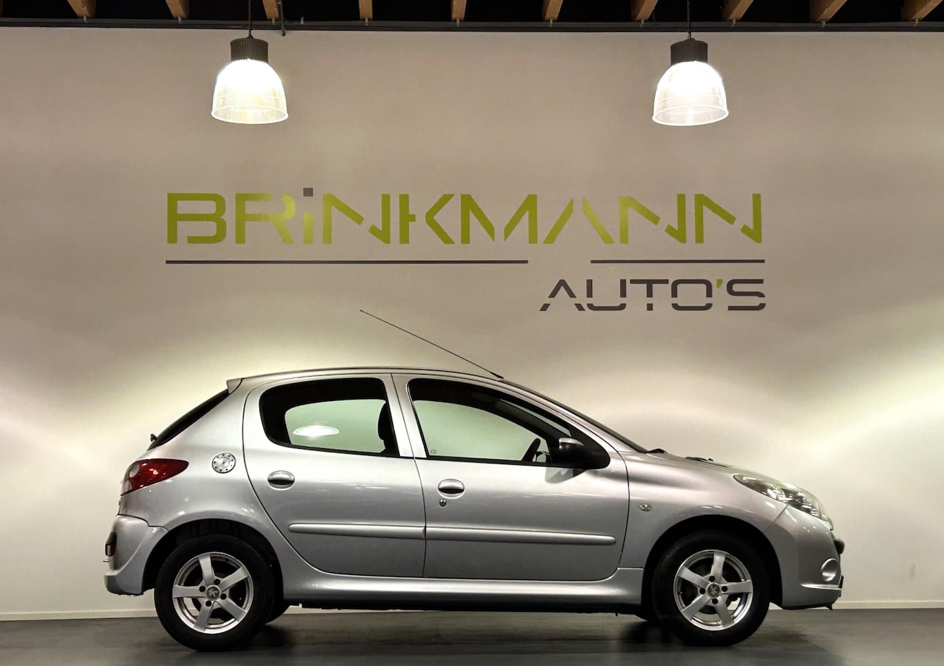 Peugeot 206 - 1.4 XS - 5drs - Airco - APK 11-2025 - NAP. - AutoWereld.nl