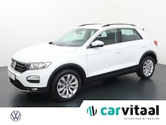 Volkswagen T-Roc - 1.0 TSI Style | 110 PK | Achteruitrijcamera | DAB radio | Navigatiesysteem