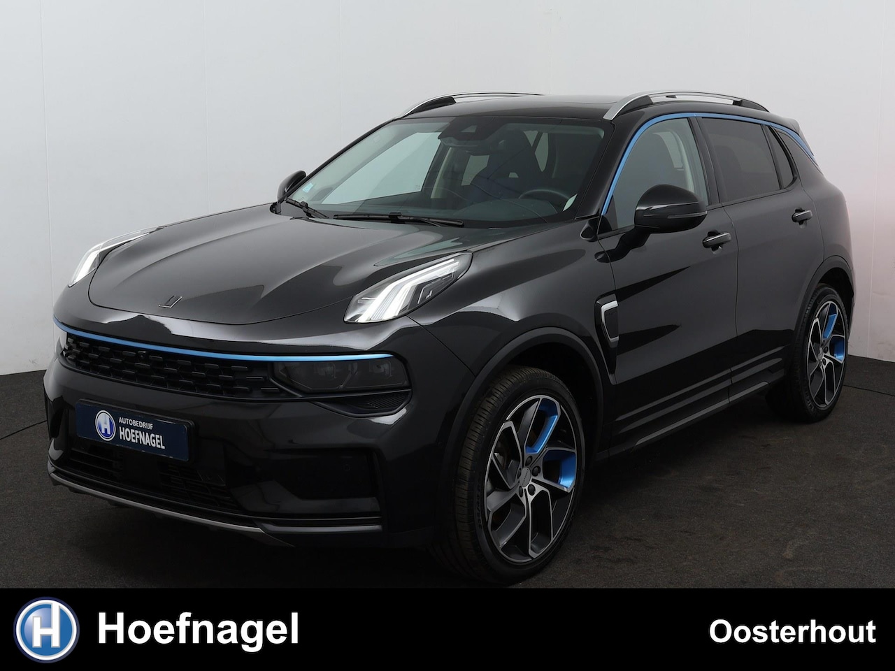 Lynk & Co 01 - 1.5 Automaat | Panoramadak | Navigatie |Camera | Stoelverwarming - AutoWereld.nl