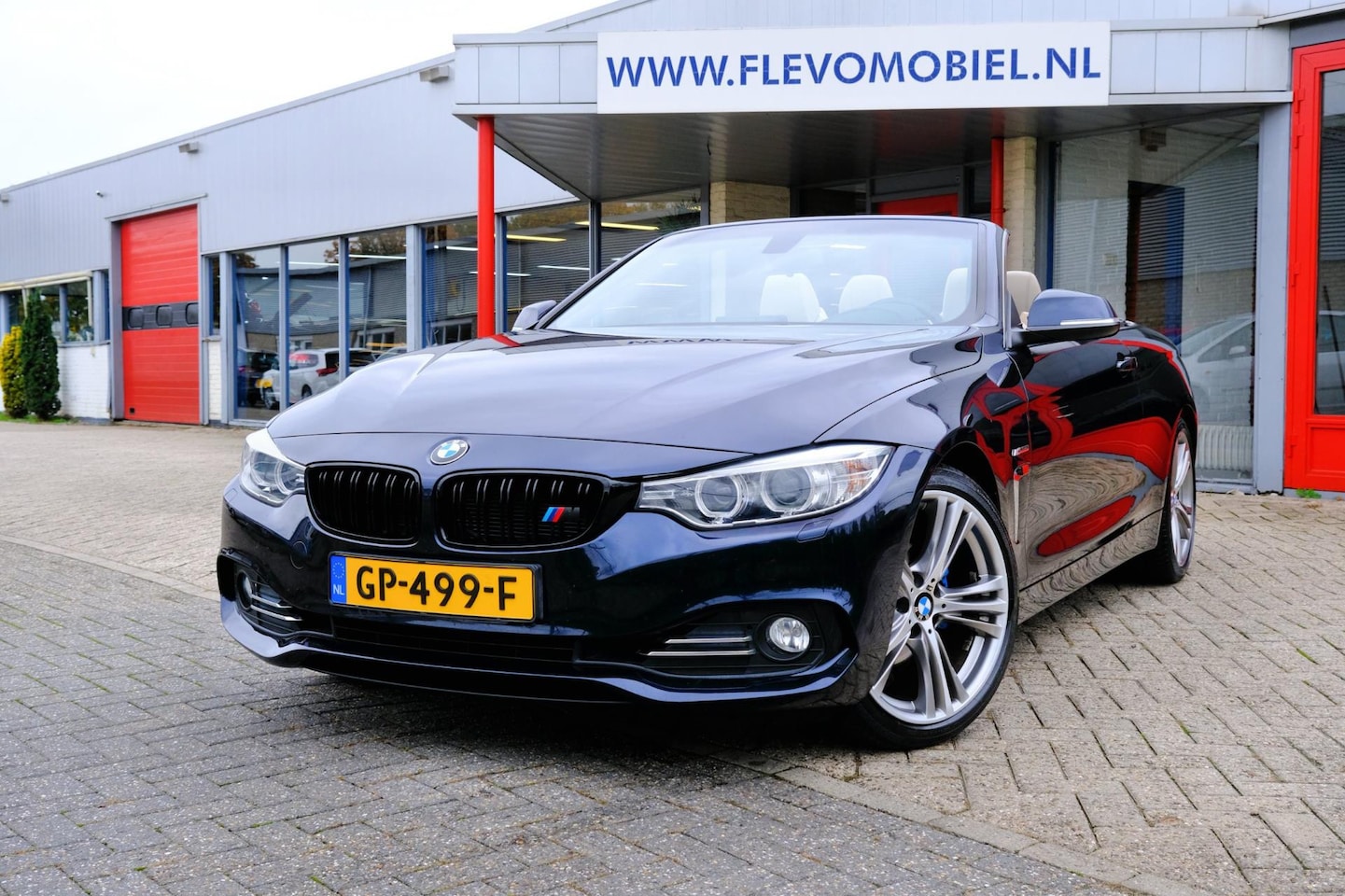 BMW 4-serie Cabrio - 420i 184pk M-Style High Executive Aut. Xenon|Leder|Airscarf|Sportstoelen - AutoWereld.nl