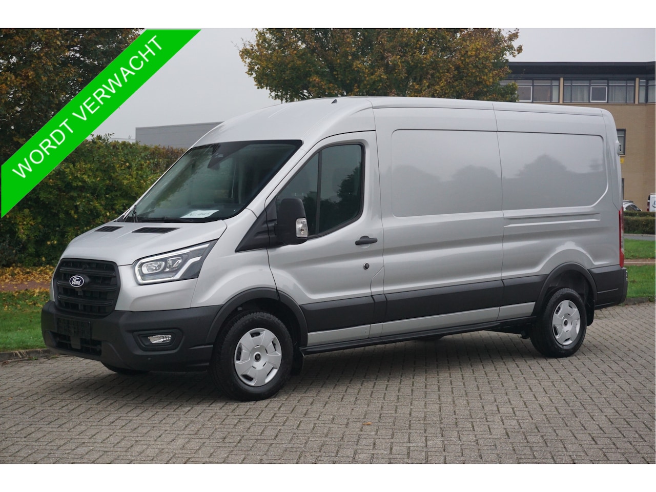 Ford Transit - 350L L3H2 Trend AUT-8 130PK MY2024 12" Sync 4 Apple CP/Camera, Laadruimte Pack! NR. P06* - AutoWereld.nl