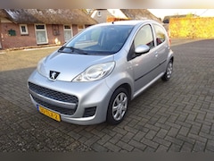 Peugeot 107 - 1.0-12V XS