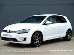 Volkswagen Golf - 1.4 TSI GTE | DISCOVER PRO | CAMERA | KEYLESS | DAB+ |