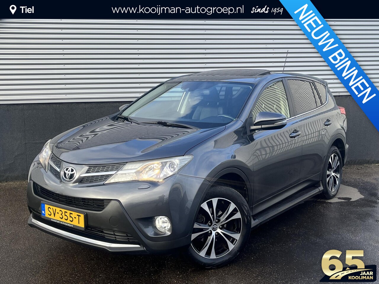 Toyota RAV4 - 2.0D Executive Business 4WD Schuif/kanteldak, Trekhaak, Dodehoekdetectie, Navigatie, Nieuw - AutoWereld.nl