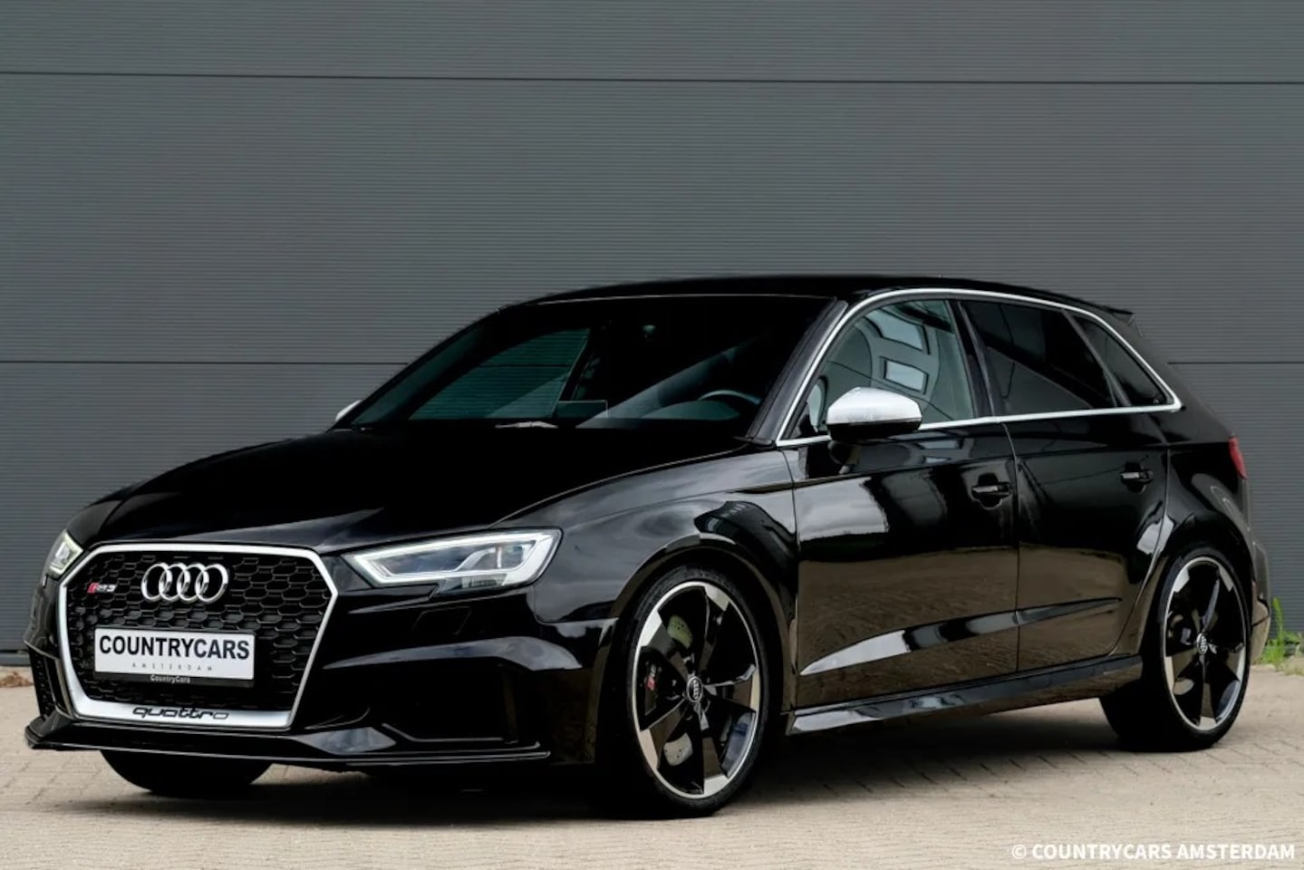 Audi RS3 - 2.5 TFSI Quattro | B&O | KEYLESS | MATRIX | 400 PK | - AutoWereld.nl