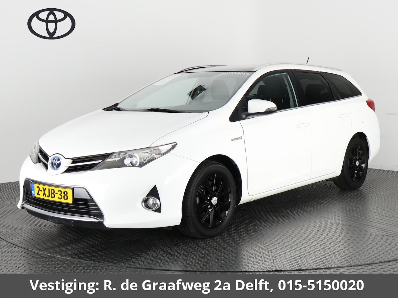 Toyota Auris Touring Sports - 1.8 Hybrid Lease | Navigatie | Panoramadak | Dealer onderhouden | Camera - AutoWereld.nl