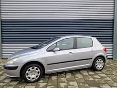 Peugeot 307 - 1.4 XT Airco NAP