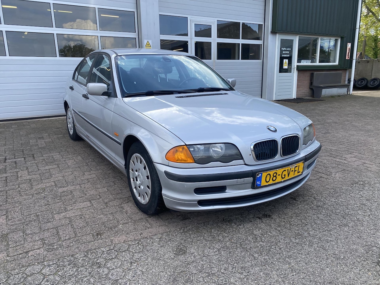 BMW 3-serie - (e90) 1.9 I 77KW 316 - AutoWereld.nl