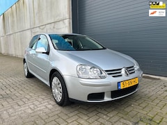 Volkswagen Golf - 1.6 FSI Optive 4 AUT AIRCO NAP 5DRS