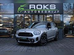 MINI Countryman - 2.0 Cooper S E ALL4 Black Optic Navi/Camera/Keyless/Memory/Sfeerverlichting/Harman Kardon/