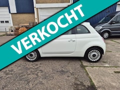 Fiat 500 - 1.2 Lounge achteruit parkeersencoren/panoramadak