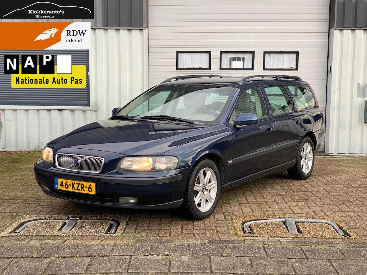 Volvo V70 - 2.4 Clima | Cruise | APK 15-11-2025 - AutoWereld.nl