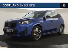 BMW X1 - xDrive25e High Executive M Sport Automaat / Panoramadak / Sportstoelen / Adaptieve LED / P