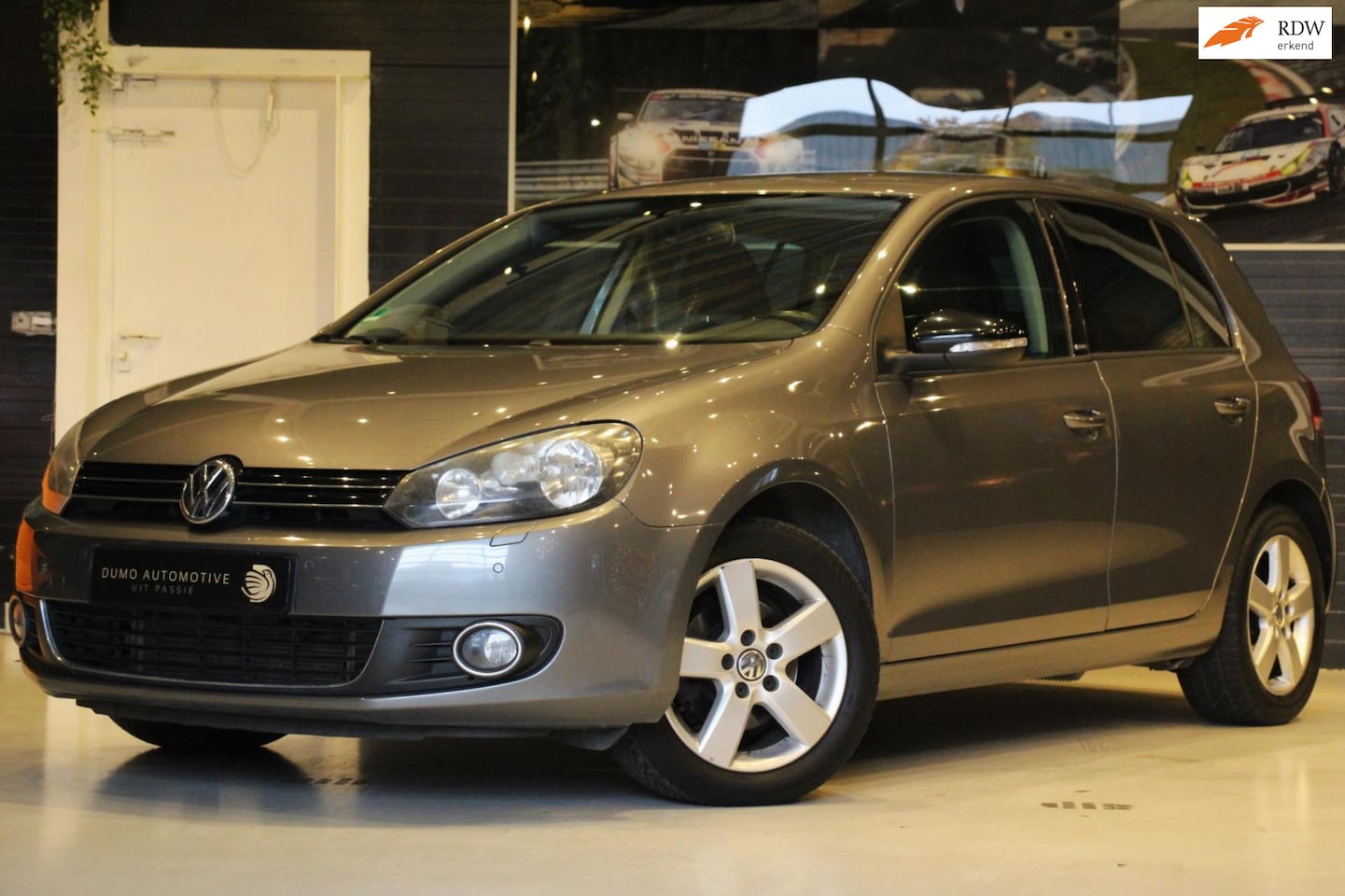 Volkswagen Golf - 1.2 TSI Style BlueMotion - DEALER OND UNIEK! - CRUISE CONTROL - STOELVERWARMING - PDC - AutoWereld.nl