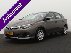 Toyota Auris - 1.8 Hybrid Dynamic | Cruise Control | Keyless Entry/Start | Navigatie