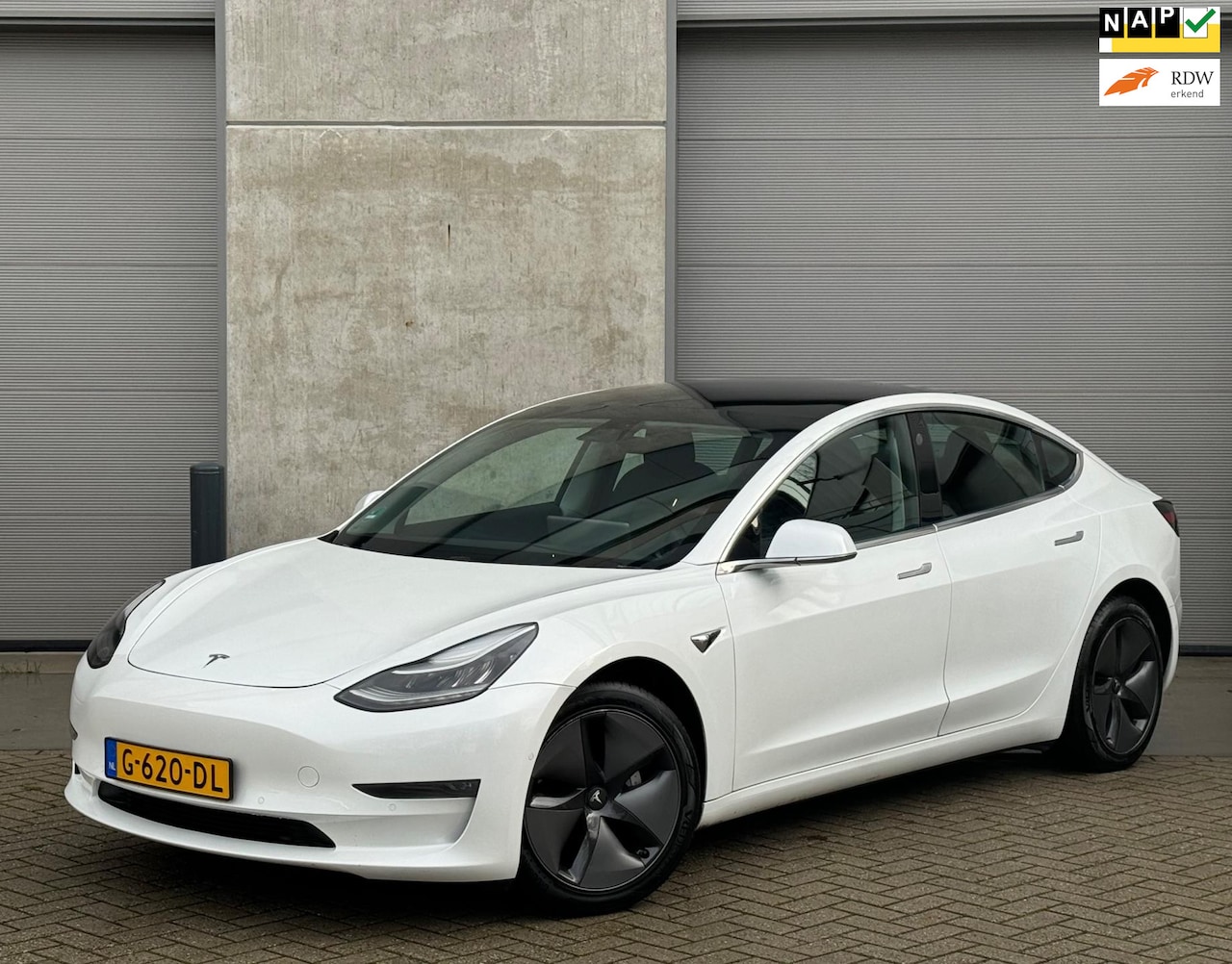 Tesla Model 3 - Long Range RWD Long Range AWD 75 kWh 2019 Wit TREKHAAK|NAP - AutoWereld.nl