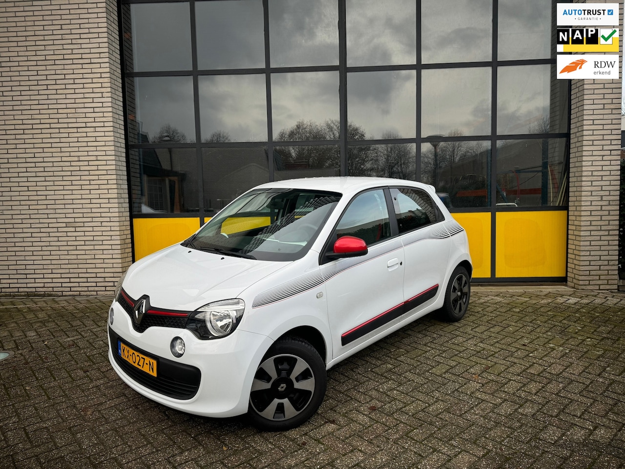 Renault Twingo - 1.0 SCe Collection 1.0 SCe Collection - AutoWereld.nl