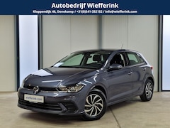 Volkswagen Polo - 1.0 TSI Life 96pk | Camera | Apple carplay | PDC v + a