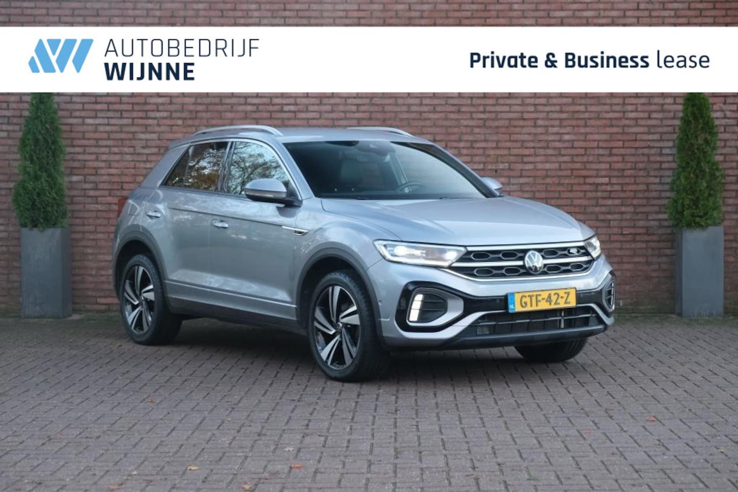 Volkswagen T-Roc - 1.5 TSi 150pk DSG R-Line Business | App Connect | Matrix LED | Adaptive Cruise | Elektrisc - AutoWereld.nl