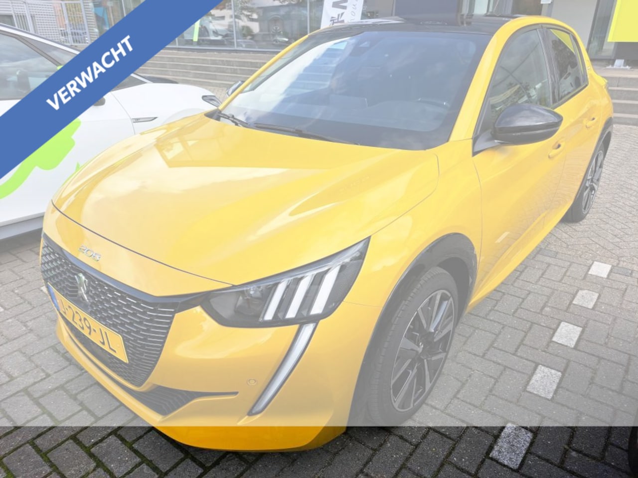 Peugeot 208 - 1.2 PureTech GT-Line VERWACHT | Camera | Climate Control | Carplay - AutoWereld.nl