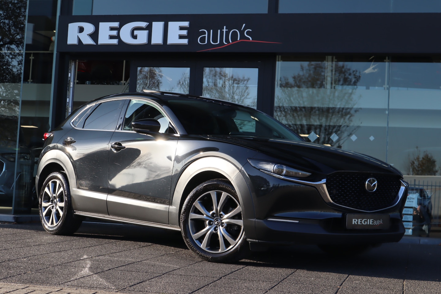 Mazda CX-30 - 2.0 e-SkyActiv-X M Hybrid Luxury Schuifdak Leer Bose - AutoWereld.nl