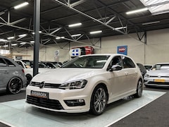 Volkswagen Golf - 1.4 TSI 150PK 5-Deurs R-LINE Stuurbed. XENON