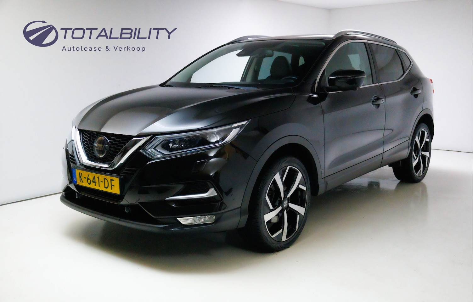 Nissan Qashqai - 1.3 DIG-T Tekna 141 PK Panoramadak, Trekhaak, Navigatie, 360 Camera, Stoelverwarming en vo - AutoWereld.nl