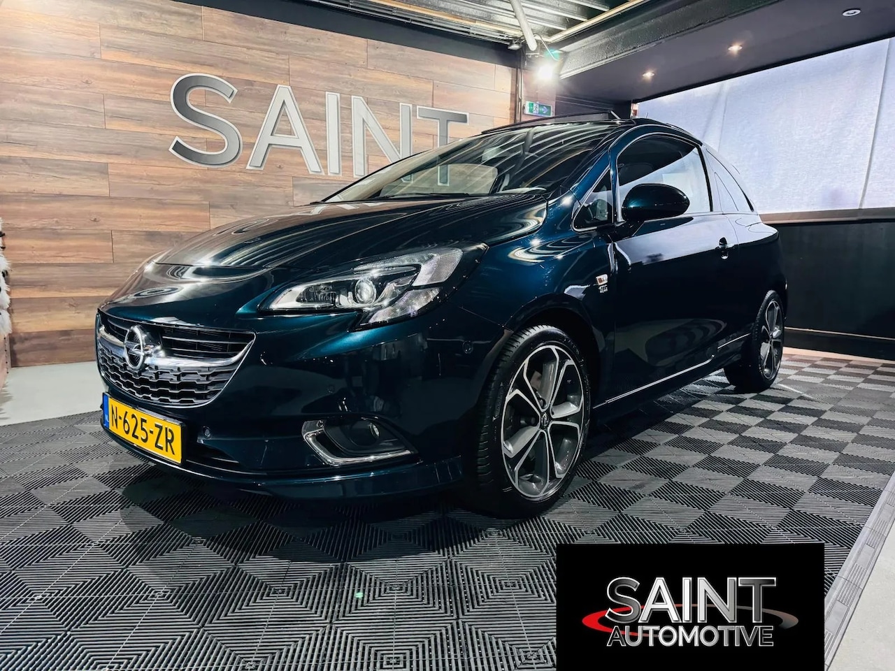 Opel Corsa - | OPC 1.4 Turbo | Cosmo - AutoWereld.nl