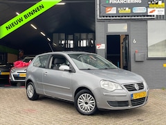 Volkswagen Polo - 1.4-16V Trendline|Airco|Elek. Ramen|NAP|APK