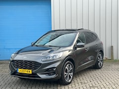 Ford Kuga - 2.5 PHEV ST-Line X PANO B&O Head-up display