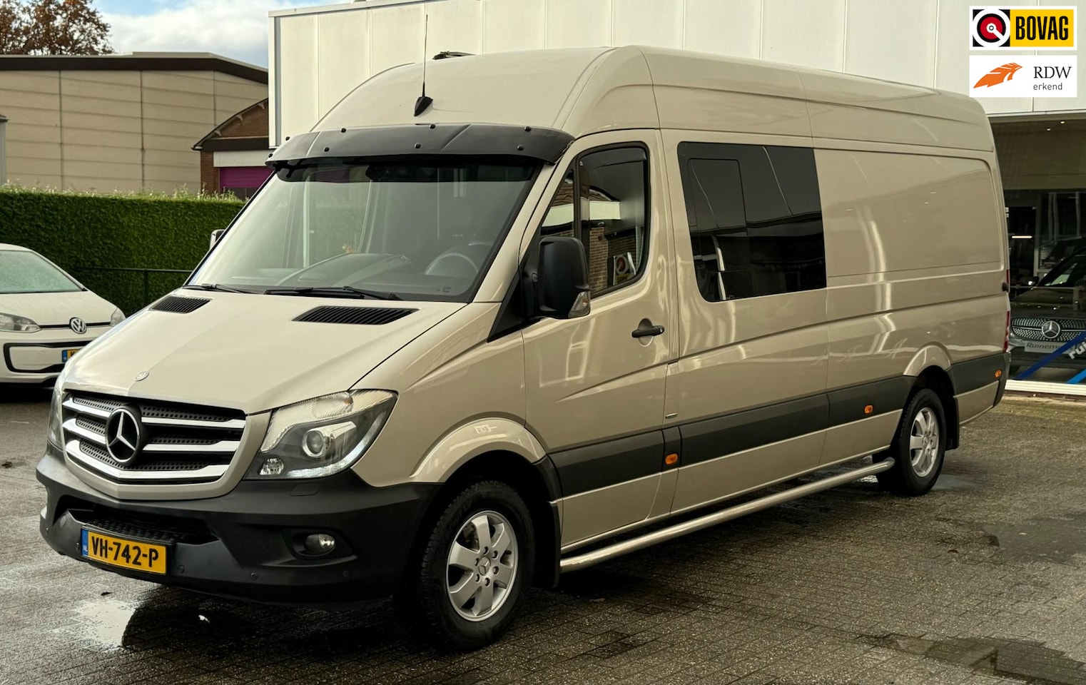 Mercedes-Benz Sprinter - 319 V6 L3 H2 DUB CAB / XENON / CAMERA / TREKHAAK - AutoWereld.nl