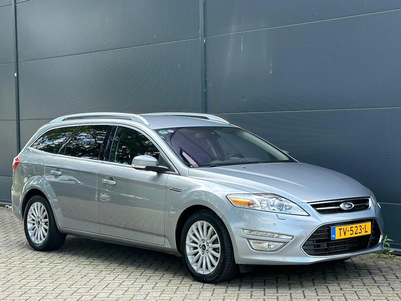 Ford Mondeo Wagon - 1.6 EcoBoost Lease Titanium PDC XENON TREKHAAK BOEKJES NAP - AutoWereld.nl