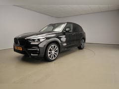 BMW X3 - xDrive30i | LED | Leder | HUD | Trekhaak | Schuifdak | Elektr. zetels | Chrome line | Harm