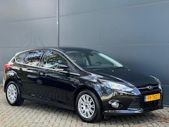 Ford Focus - 1.0 EcoBoost Titanium NAVI CLIMA 5 DRS TREKHAAK APK