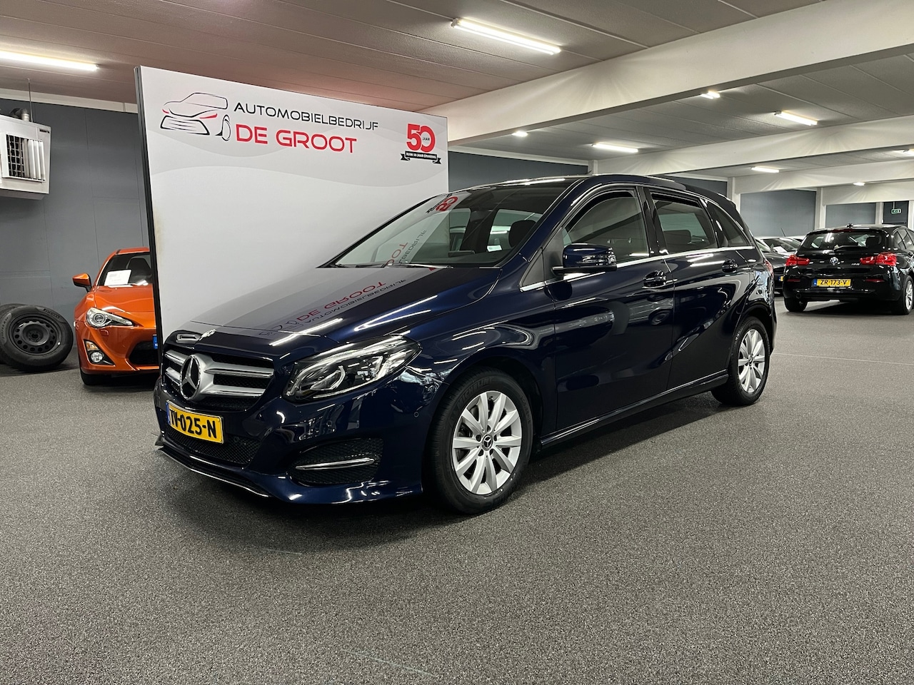 Mercedes-Benz B-klasse - 180 Ambition / 25742 km - AutoWereld.nl