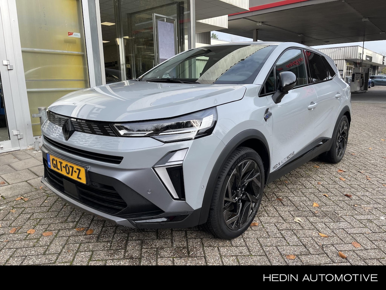 Renault Symbioz - 1.6 E-Tech hybrid 145PK iconic AUTOMAAT | HARMAN KARDON | STOELVERWARMING | PACK DRIVING | - AutoWereld.nl