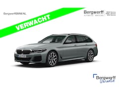 BMW 5-serie Touring - 530e M-Sport - Pano - Trekhaak - ACC - Stuurwiel Verwarmd - Hifi