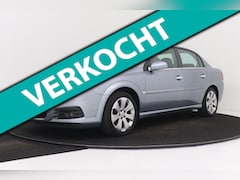 Opel Vectra - 1.8-16V Executive | Trekhaak | Org NL | Leer | Stoelverwarming |