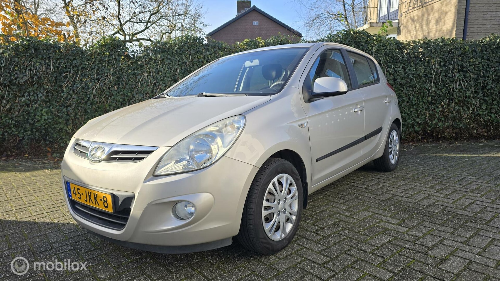 Hyundai i20 - 1.4i DynamicVersion 1.4i DynamicVersion - AutoWereld.nl