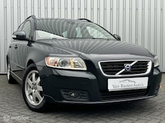 Volvo V50 - 1.8 Momentum | Leder | Trekhaak | Youngtimer | 09 | Volledige Historie |