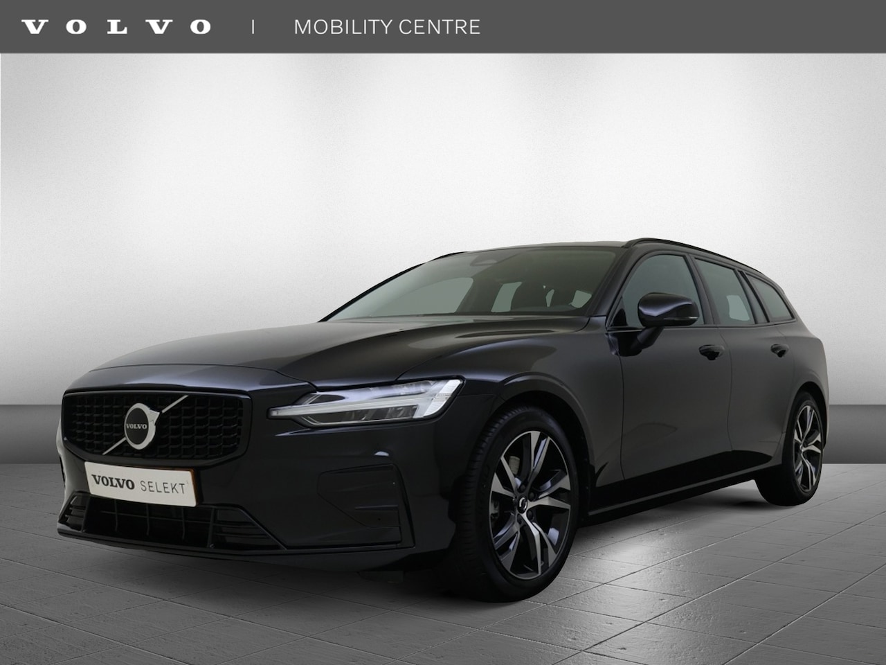 Volvo V60 - B4 Plus Dark | Trekhaak | Dodehoekdetectie | - AutoWereld.nl