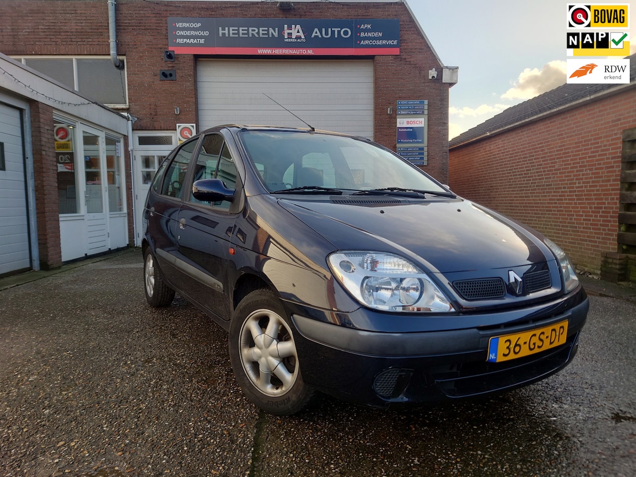 Renault Scénic - 1.6-16V 1.6-16V, Onderhouden, Trekhaak, Elektrische pakket - AutoWereld.nl