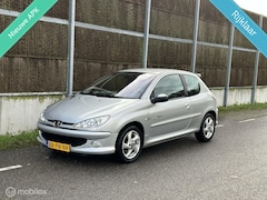 Peugeot 206 - 1.4-16V Gentry NAP/APK/LAGEKM/AIRCO