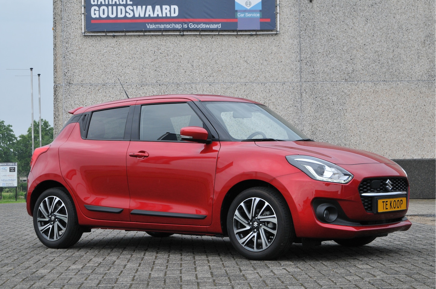 Suzuki Swift - 1.2 Style Smart Hybrid Meest luxe - AutoWereld.nl